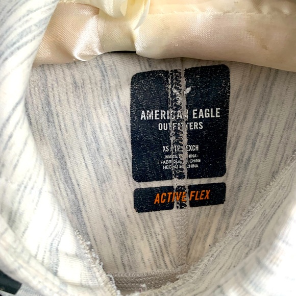 American Eagle Active Flex Sweatshirt - Picture 3 of 3